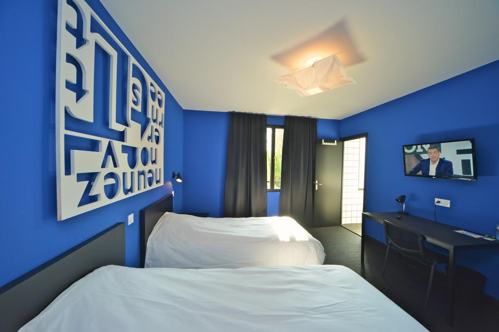 Logis - Hotel Restaurant La Mire Vierzon Rum bild