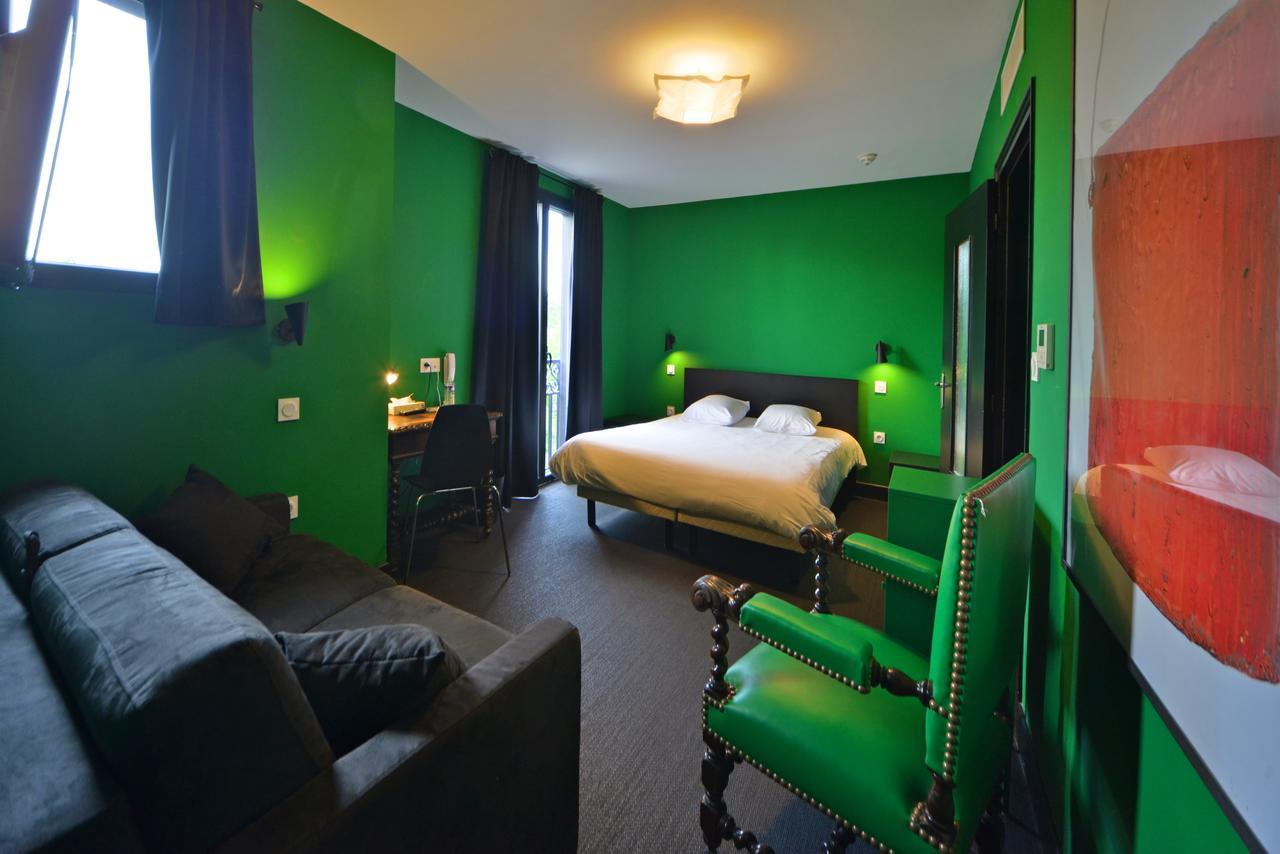 Logis - Hotel Restaurant La Mire Vierzon Exteriör bild